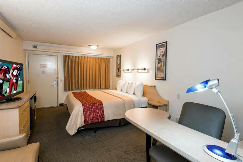 Red Roof Inn Lexington Ngoại thất bức ảnh